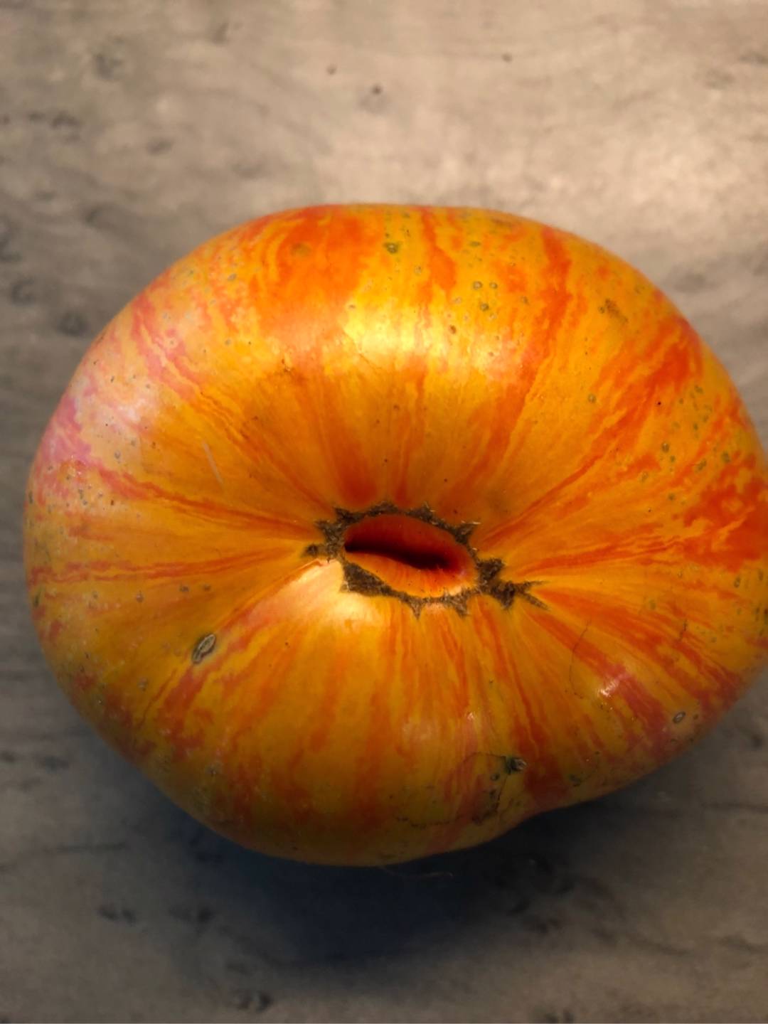 Tomat Hellfrucht
